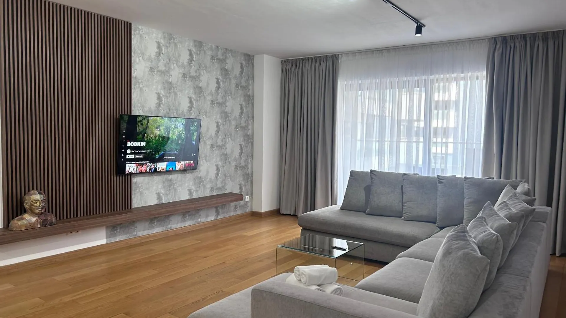 365 Apartments In בוקרשט 0*,  רומניה